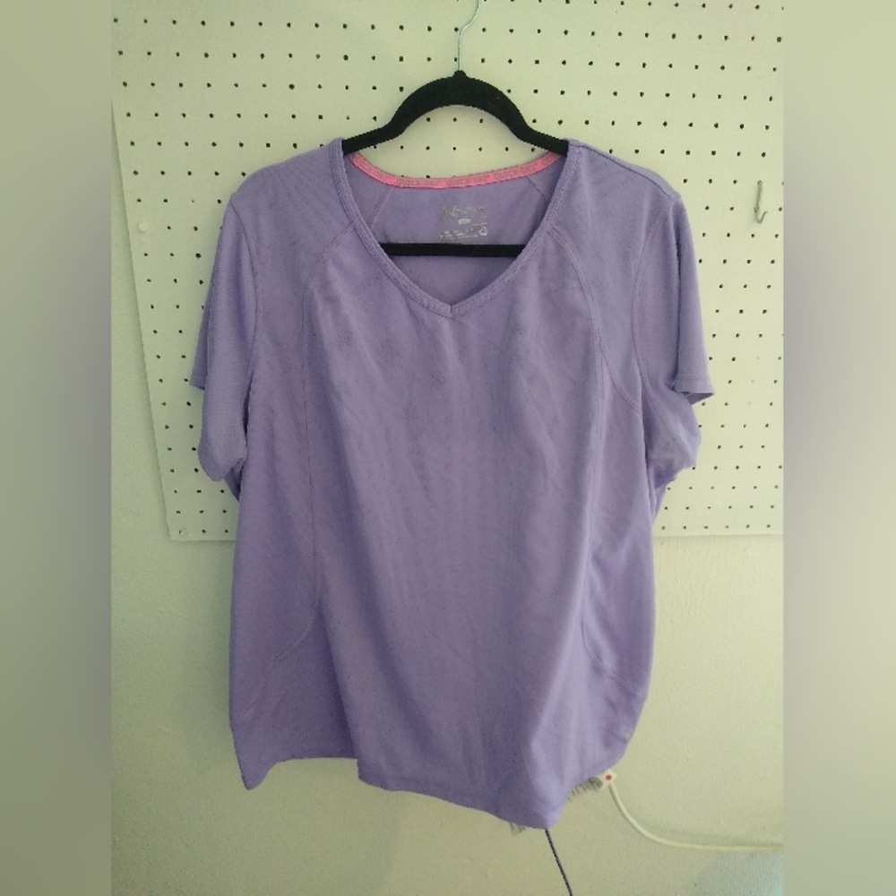 Xersion Quick Dri Athletic Top